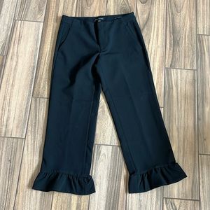 Banana Republic Ruffle Hem Pants NWOT